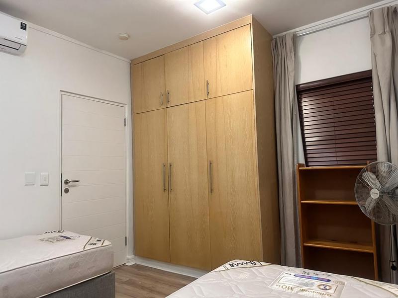To Let 2 Bedroom Property for Rent in Green Point Western Cape